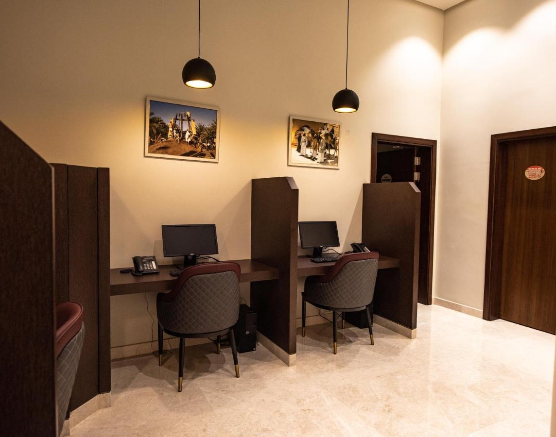 Rozana Hotel Маскат Экстерьер фото