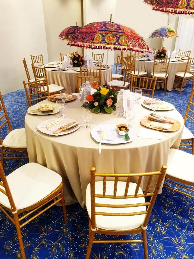 Rozana Hotel Маскат Экстерьер фото