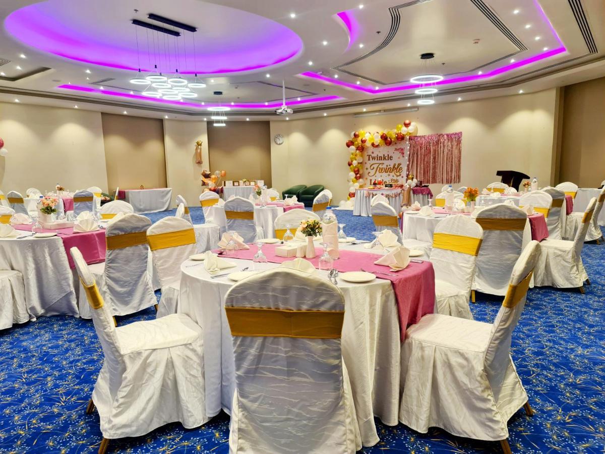 Rozana Hotel Маскат Экстерьер фото